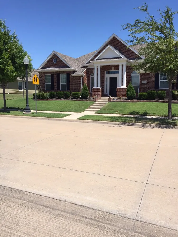 Affordable yard maintenance for homes across Arlington, TX - The Cut Above