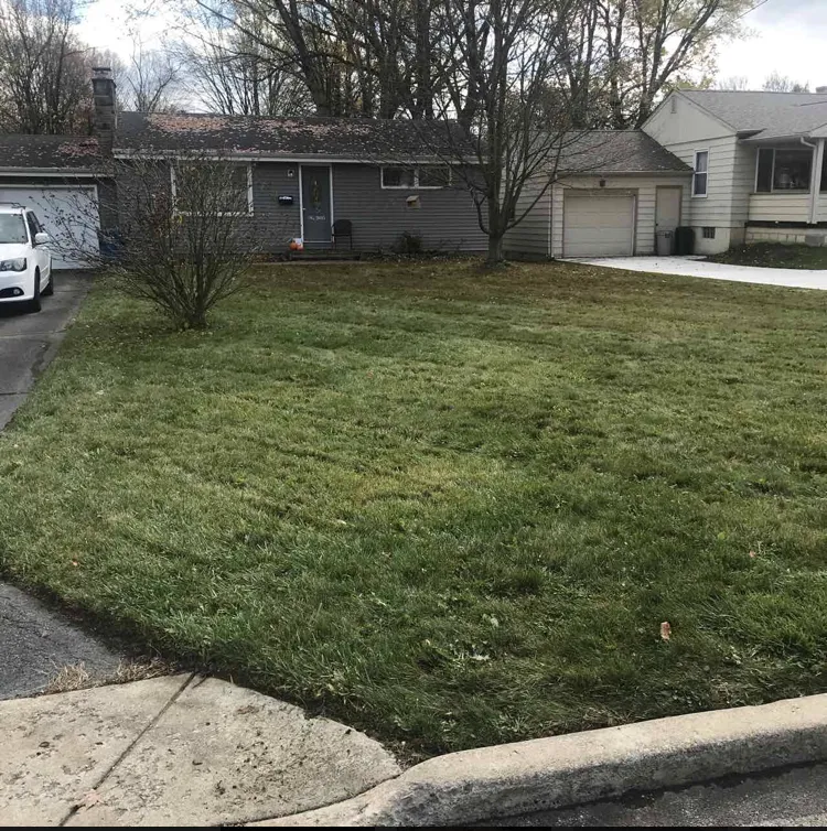 Expert garden landscaping experts serving Youngstown, OH - The Cutter Family