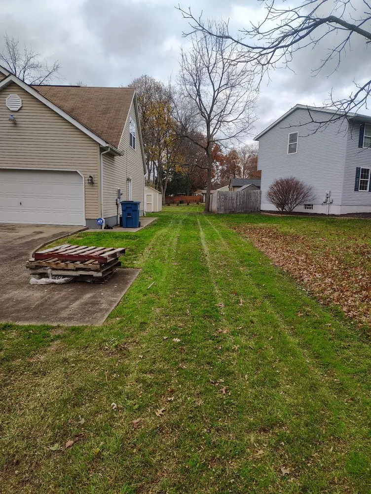 Local lawn care service for year-round maintenance across Youngstown, OH - The Cutter Family