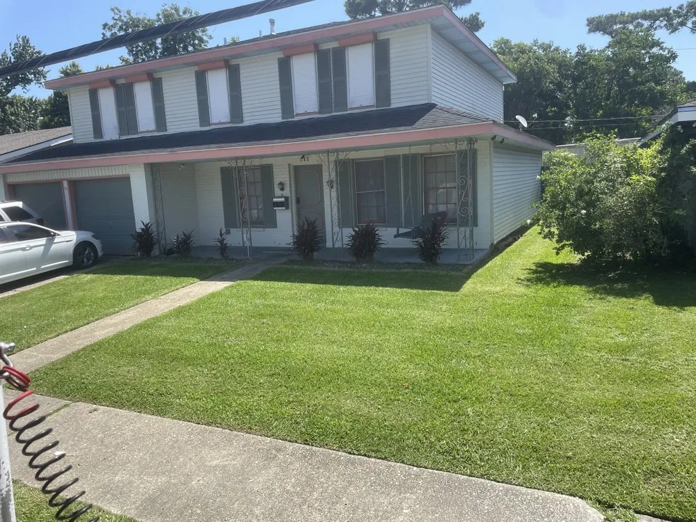 Expert residential landscaping for homes in Kenner, LA by The Cutting Assassin