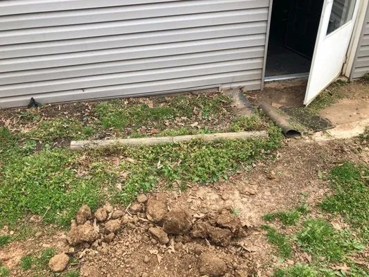 The Cutting Edge Lawn & Landscaping Logo