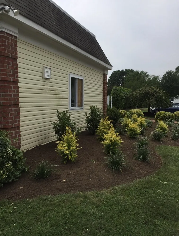 Custom yard cleanup service for beautiful yards in Aldie, VA by The Cutting Edge Lawn and Tree Service