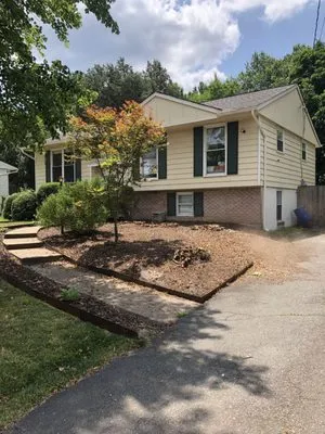 The Cutting Edge Lawn and Tree Service Logo