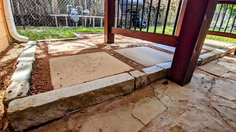 Professional garden landscaping for beautiful yards in Corpus Christi, TX by The Cutting Hedge