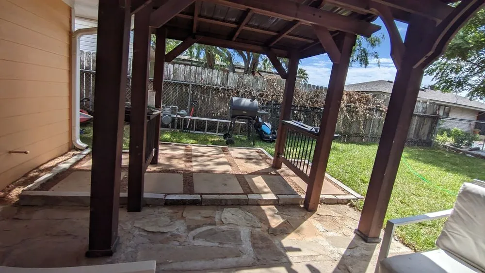 Professional yard cleanup service for year-round maintenance across Corpus Christi, TX - The Cutting Hedge