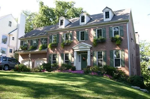 Affordable garden landscaping in Burlington, KY by The Decor Group NKY