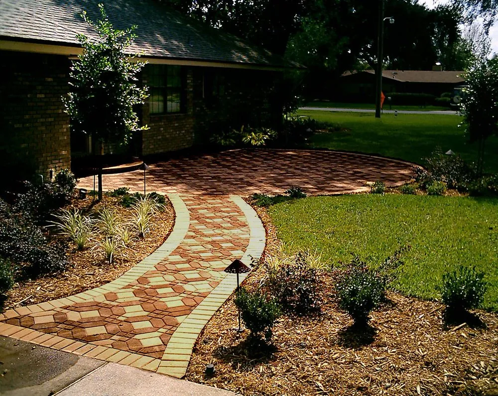 Professional landscaping services with custom design in Jacksonville, FL by The Designers Landscape