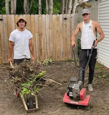 The Dream Landscaping Logo