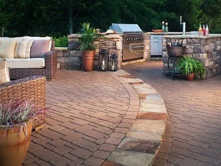 Expert yard maintenance in Imperial, MO by The Dream Makers Hardscapes