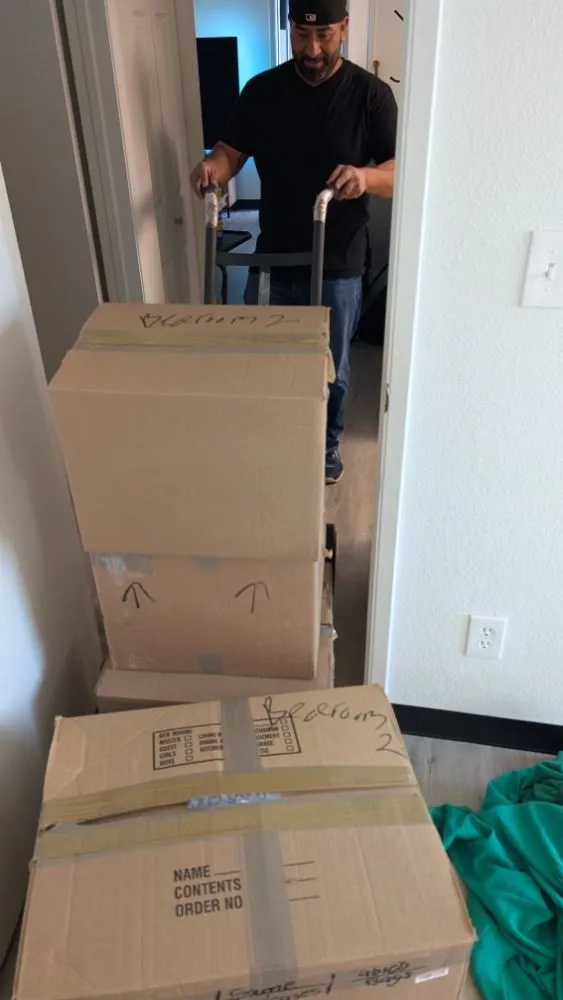 Custom outdoor landscaping in Kennewick, WA - The Dream Team