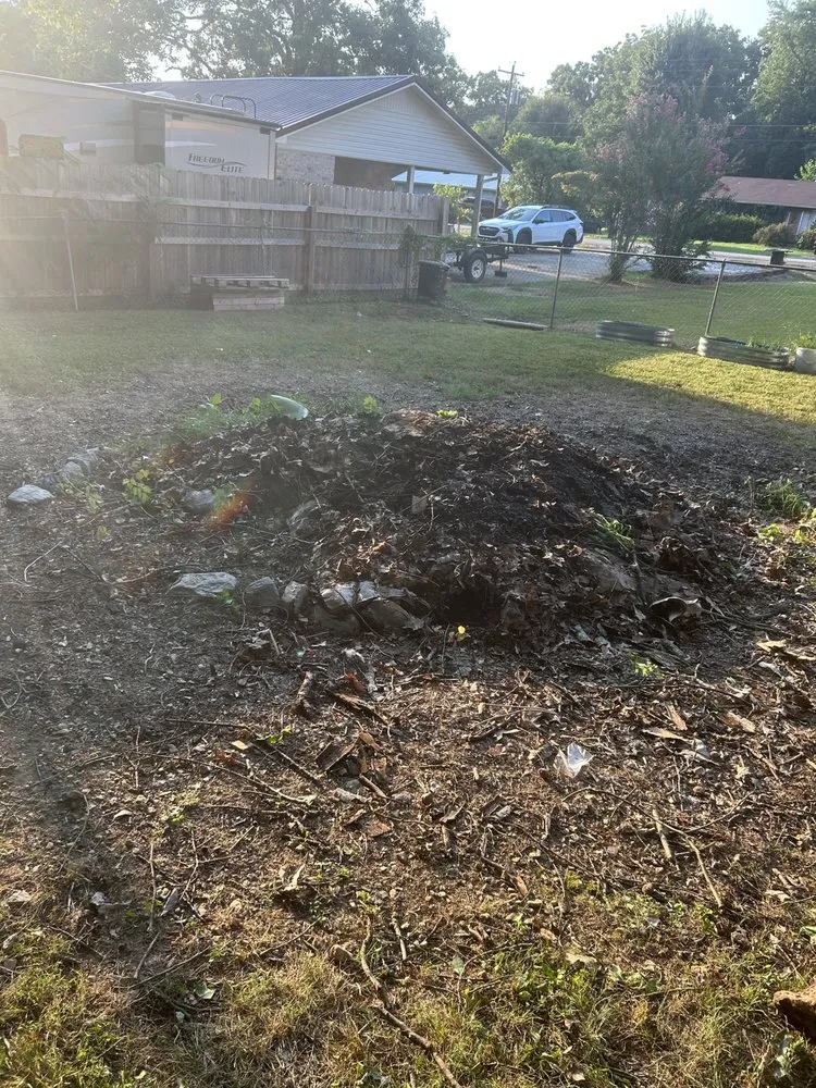 Custom yard cleanup service in Dickson, TN - The Duo Brothers