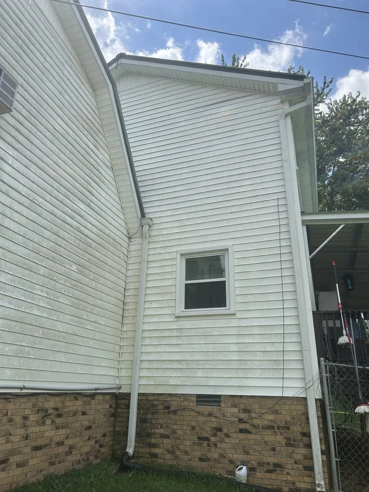 Expert lawn care service in Dickson, TN by The Duo Brothers