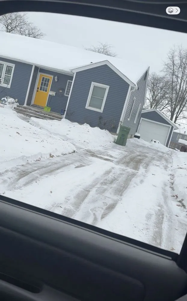 Reliable garden landscaping for residential properties across Waterloo, IA - The Edgar Effect