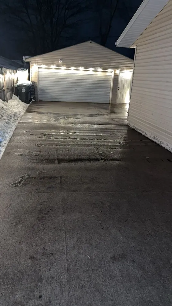 Trusted yard maintenance experts serving Waterloo, IA - The Edgar Effect