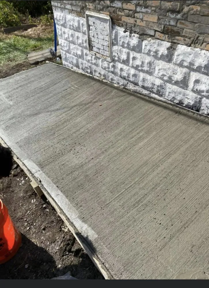 Affordable yard maintenance in Turtle Creek, PA by The Elite Services Company