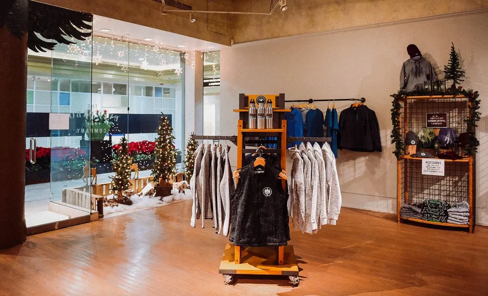 Local lawn mowing service experts serving Lakewood, OH - The Everarbor Company