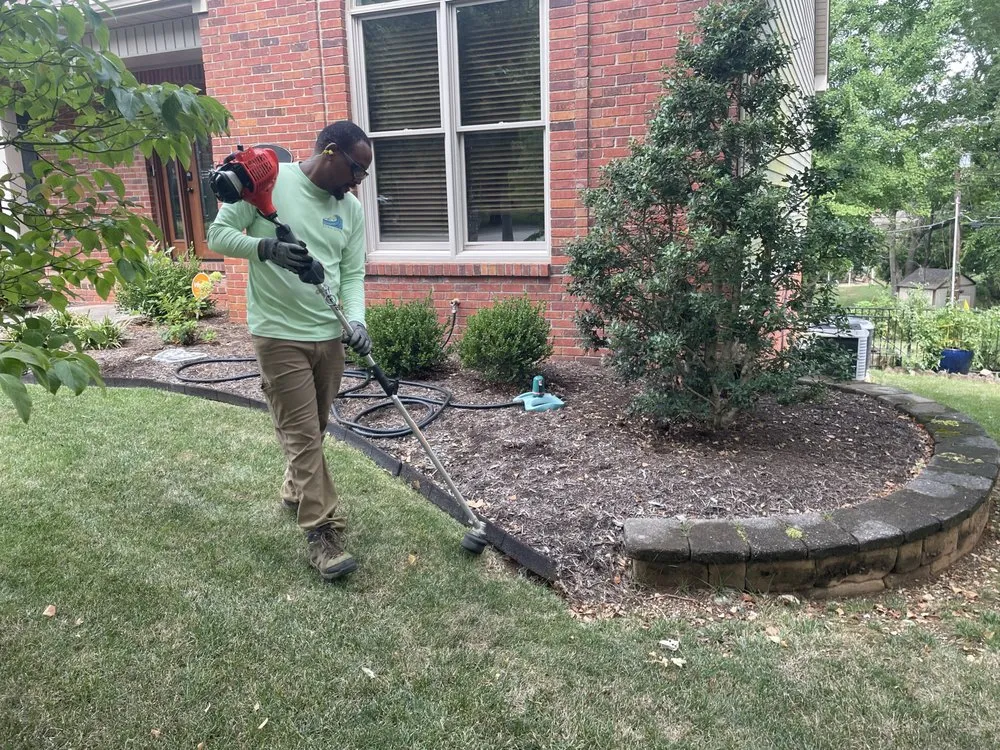Reliable yard maintenance for beautiful yards in Lexington, KY by The Fantastic Duo