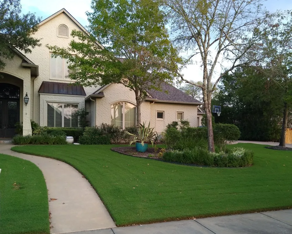 Professional landscaping services in College Station, TX by The Fertilizer Guy