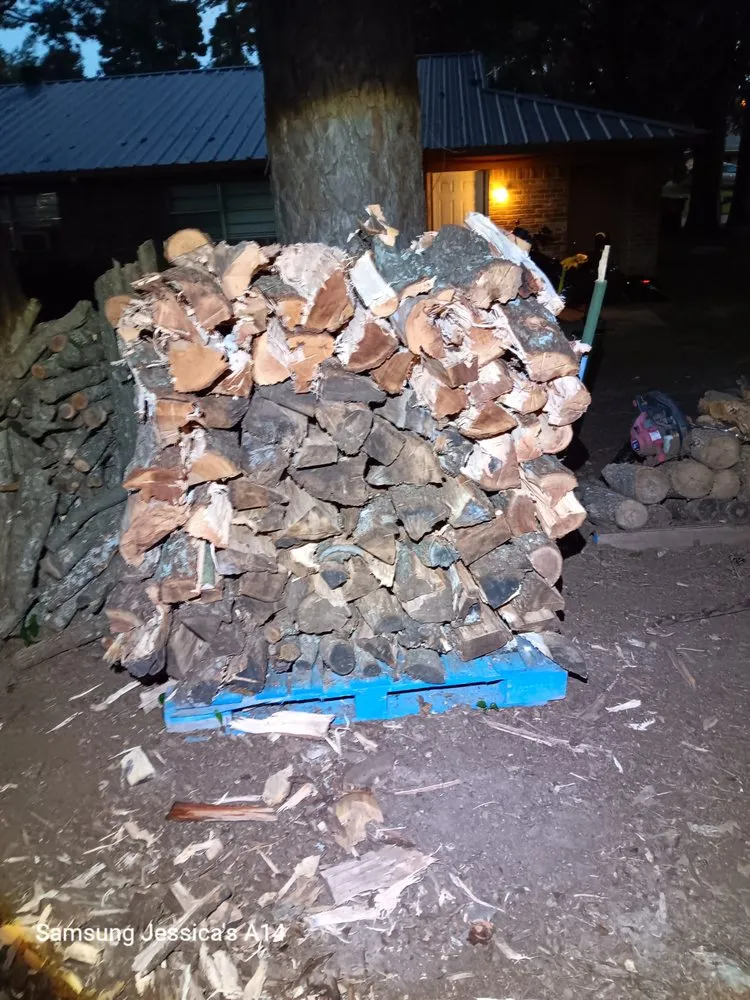 Reliable outdoor landscaping in Clarksville City, TX by The Firewood Gals