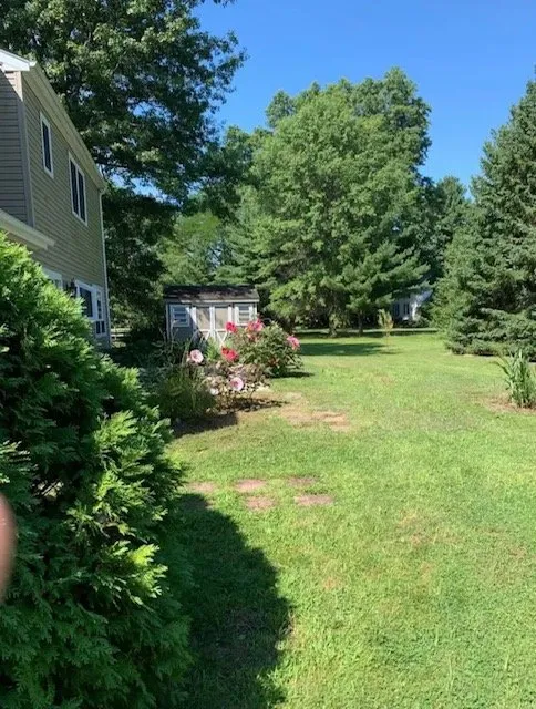 Custom outdoor landscaping in Bedminster Township, PA - The First Landscaping