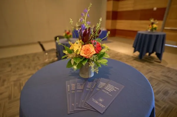 The Florist at Moana Nursery Logo