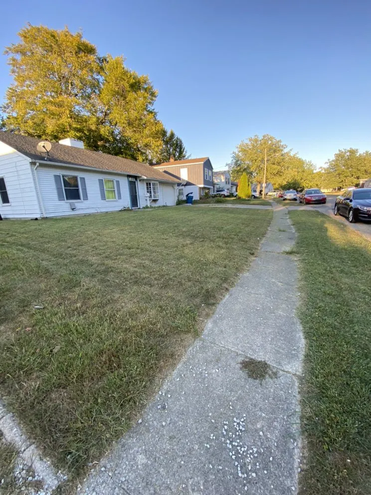 Top-rated garden landscaping in Warren Park, IN - The Four Seasons