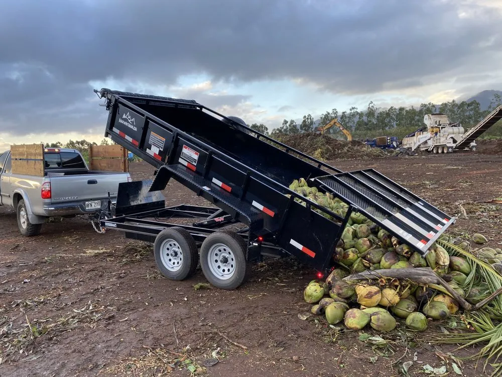 Custom yard cleanup service for outdoor upgrades in Urban Honolulu, HI by The Friendly Bobcat