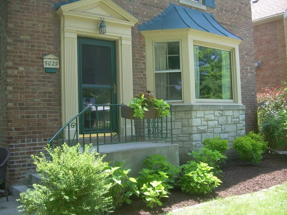 Trusted lawn care service for year-round maintenance across Chicago, IL - The Garden Gal