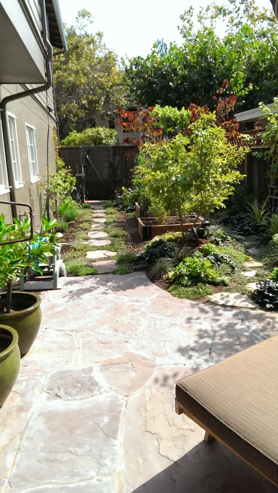 Professional yard cleanup service for homes across San Leandro, CA - The Garden Girls