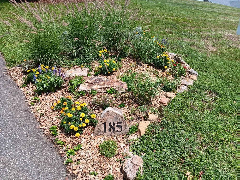 Affordable yard maintenance experts serving Abingdon, VA - The Garden Project
