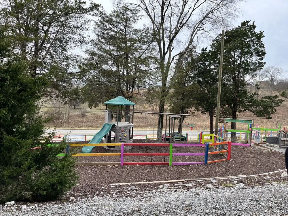 Local yard cleanup service for year-round maintenance in Nashville, TN by The Garden Stop