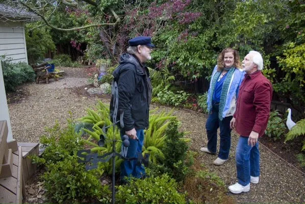 The Garden Tutors Logo