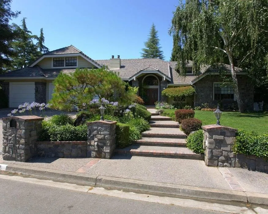 Trusted yard cleanup service with custom design across Georgetown, TX - The Gardener