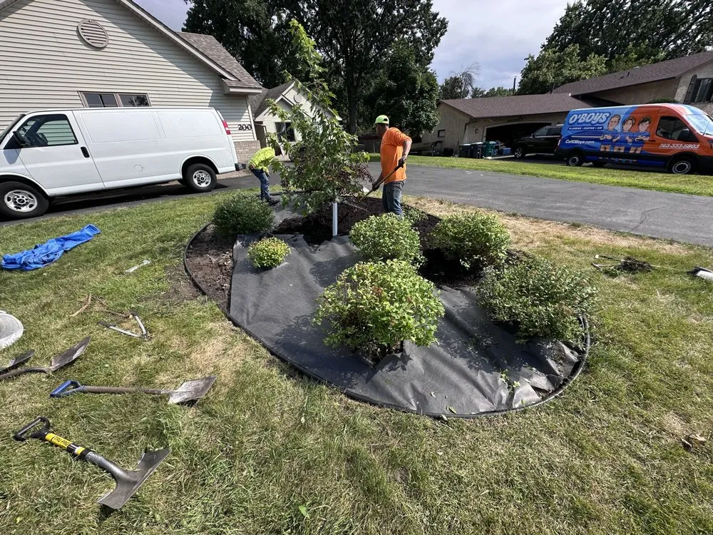 Professional landscape installation in Arden hills, MN - The Gardener Luna