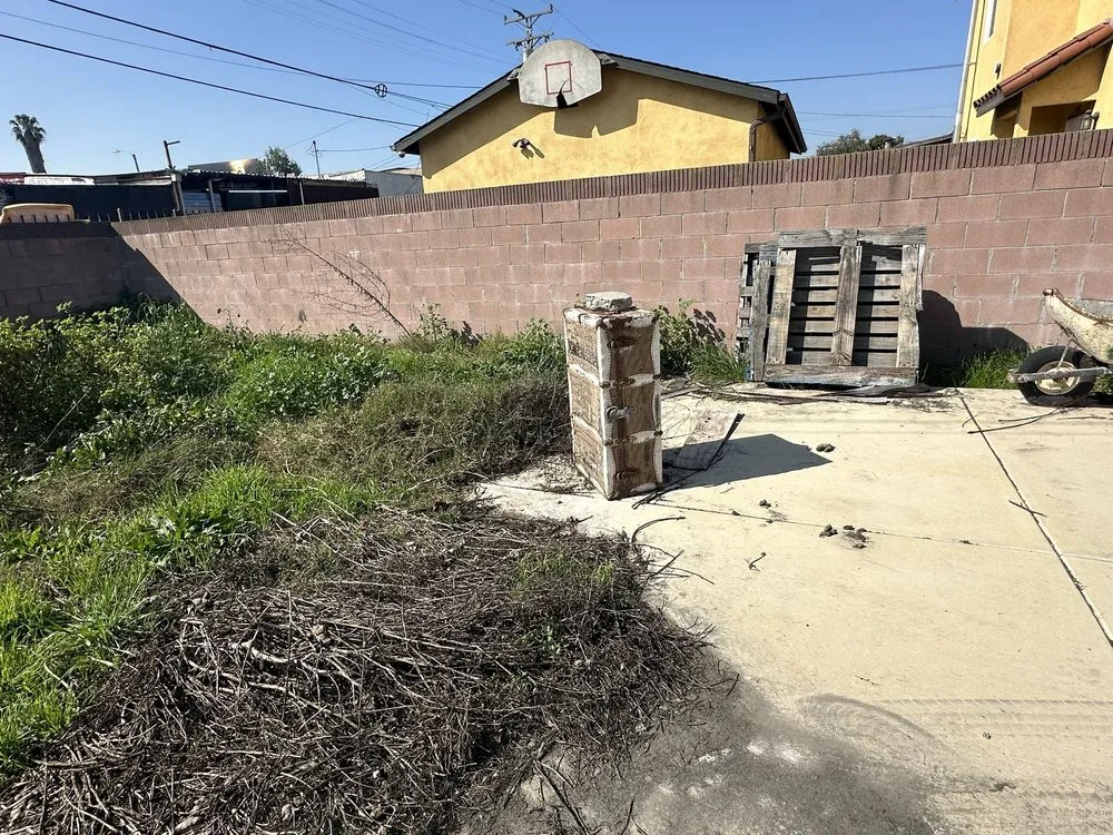 Affordable yard cleanup service experts serving Valley Glen, CA - The Gardener