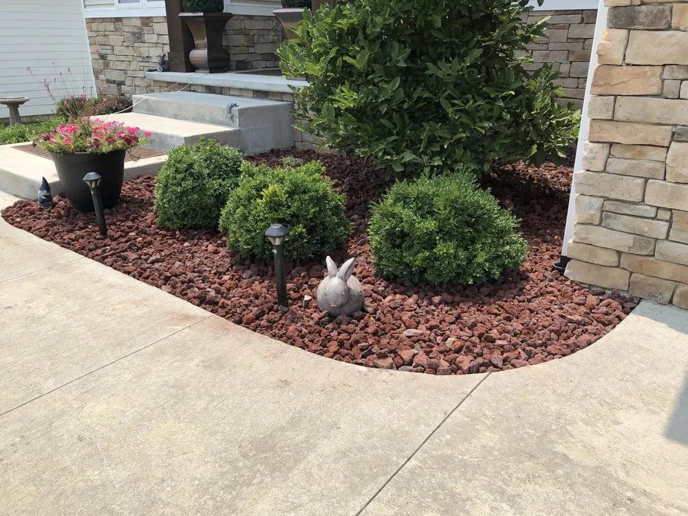 Professional yard cleanup service in Columbus, IN - The Gardeners Landscape