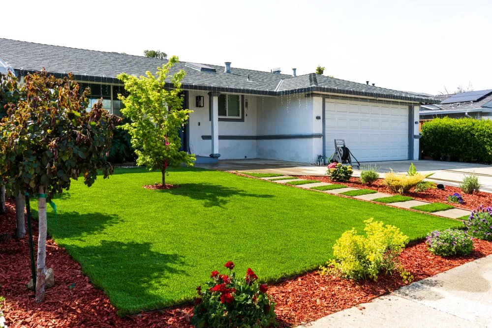 Affordable yard cleanup service for residential properties in San Jose, CA by The Gardeners