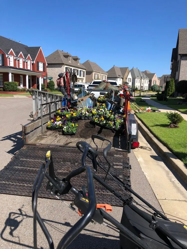 Trusted lawn care service experts serving Byhalia, MS - The Gardener's Shadow