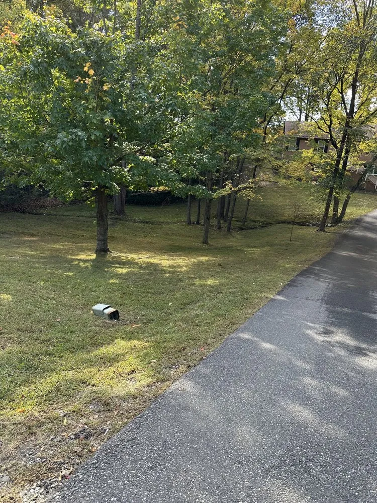 Custom lawn care service for beautiful yards across Fredericksburg, VA - The Gardens Landscaping