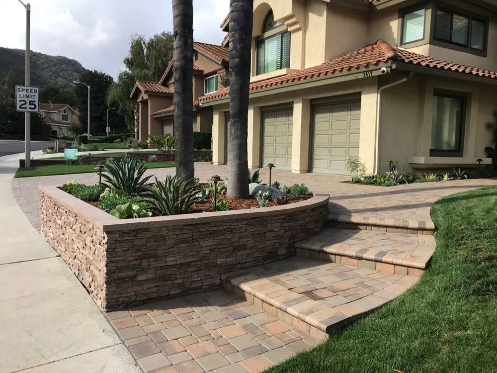 Affordable yard maintenance experts serving Westlake Village, CA - The Golden Tree