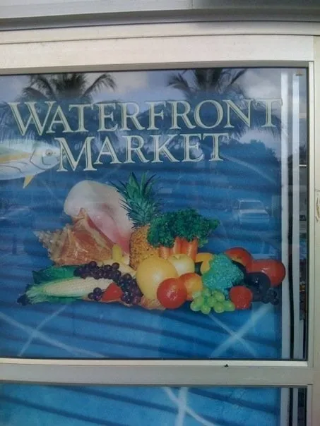 Expert yard cleanup service experts serving Little Rock, AR - The Good Earth Garden Center