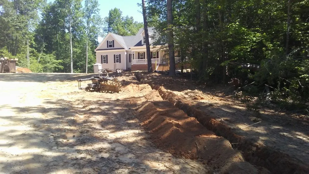 Local lawn care service experts serving Seaford, VA - The Grading Company