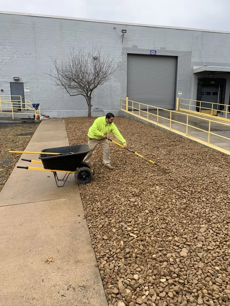 Top-rated yard maintenance for homes in Knoxville, TN by The Grass Barber Lawn Service