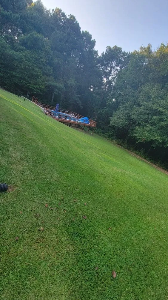 Custom yard maintenance in Douglasville, GA - The Grass Guy