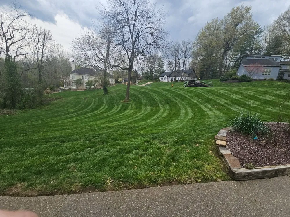 Affordable outdoor landscaping experts serving Evansville, IN - The Grass Guys