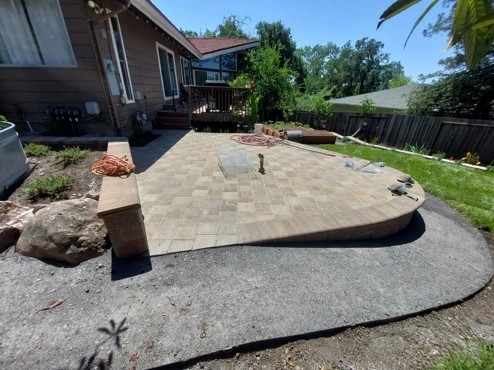 Local landscape installation in Healdsburg, CA by The Great Landscape