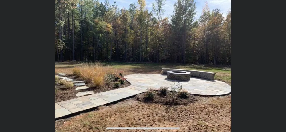 Expert outdoor landscaping experts serving Charlottesville, VA - The Great Outdoors