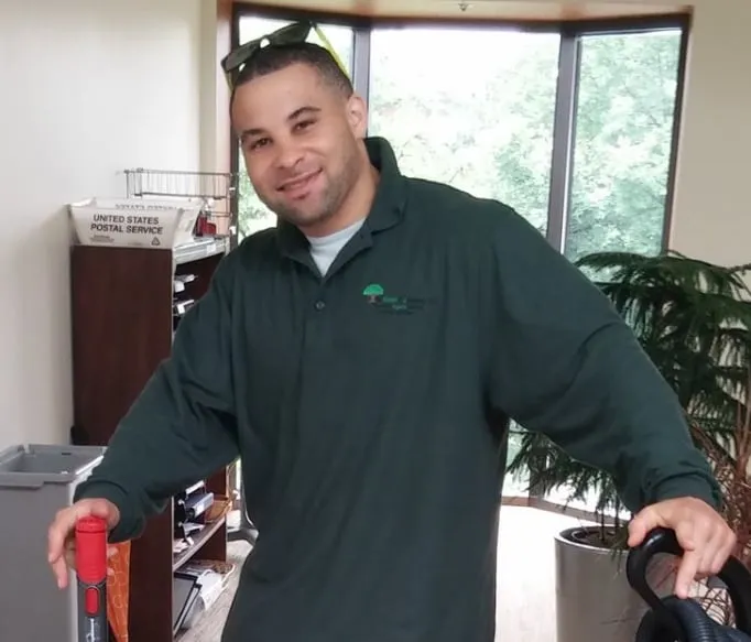 Expert yard maintenance with custom design in Detroit, MI by The Green Company