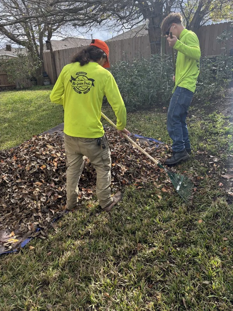 Custom lawn mowing service in Kyle, TX - The Green Dude Organic Lawn Care