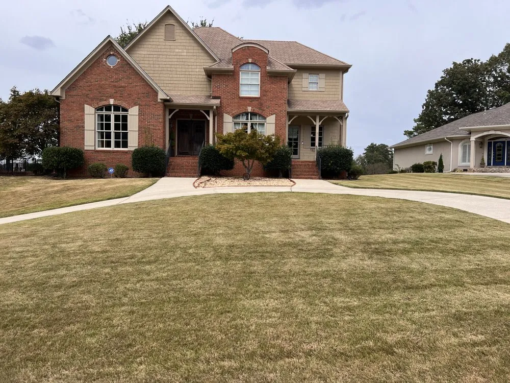 Local lawn care service for beautiful yards in Birmingham, AL by The Green Earth Lawn Care